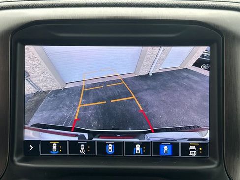 Used 2022 GMC Sierra 2500 AT4 w/ AT4 Preferred Package image 30