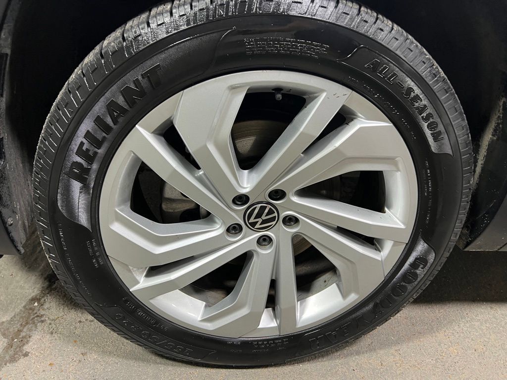 Used 2022 Volkswagen Atlas SE FWD image 37