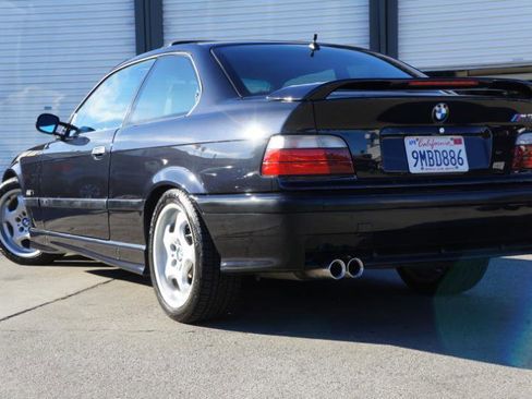 Used 1995 BMW M3 Coupe image 37