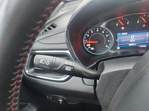 Used 2022 Chevrolet Equinox RS image 32