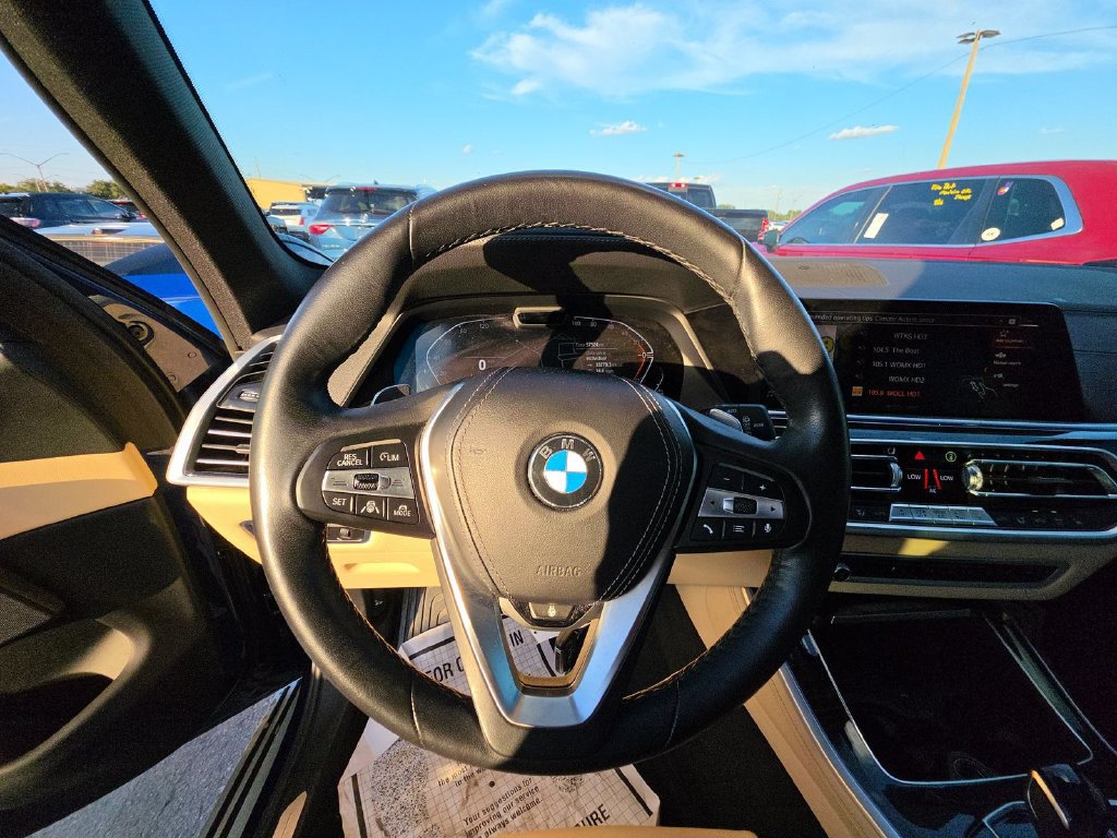 Used 2022 BMW X5 xDrive40i AWD/4WD image 10