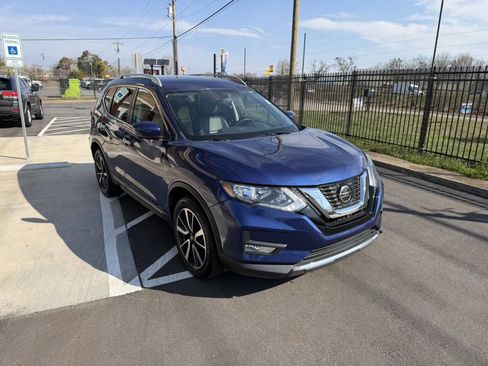 Used 2020 Nissan Rogue SL image 8