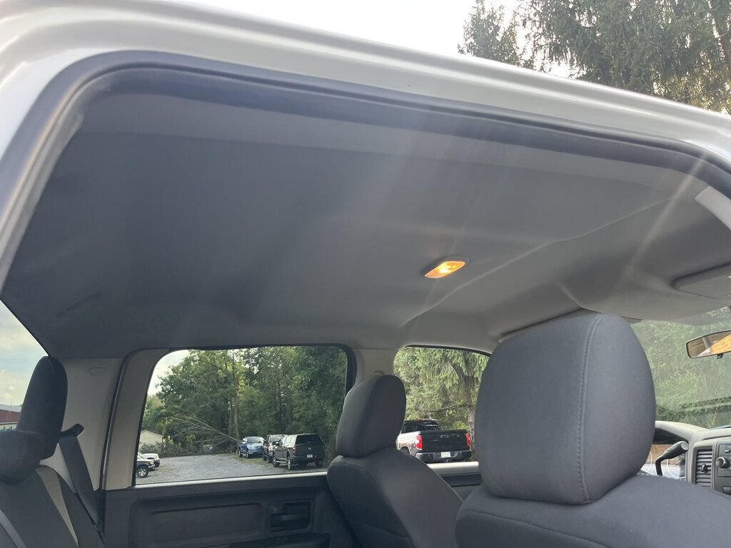 Used 2011 RAM 1500 ST w/ ST Popular Equipment Group AWD/4WD image 45