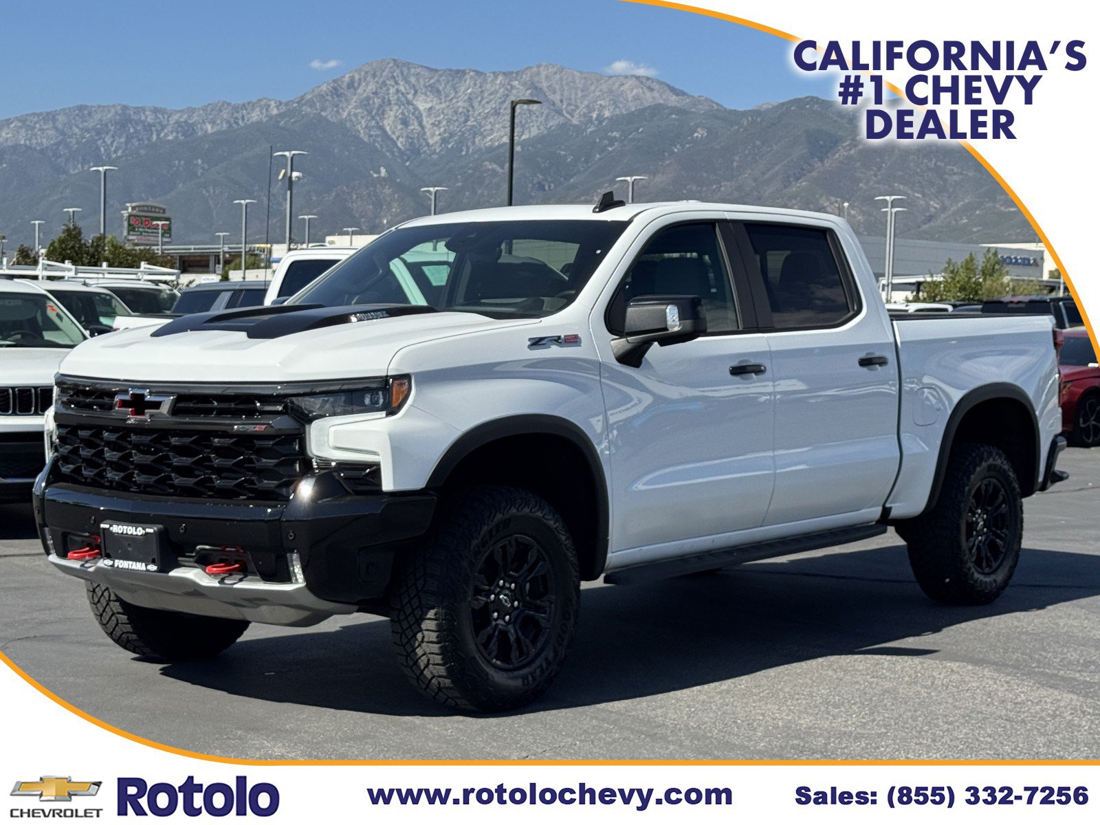 Used 2025 Chevrolet Silverado 1500 ZR2 w/ Technology Package AWD/4WD image 3