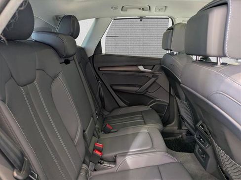 Used 2024 Audi Q5 2.0T Premium Plus image 24
