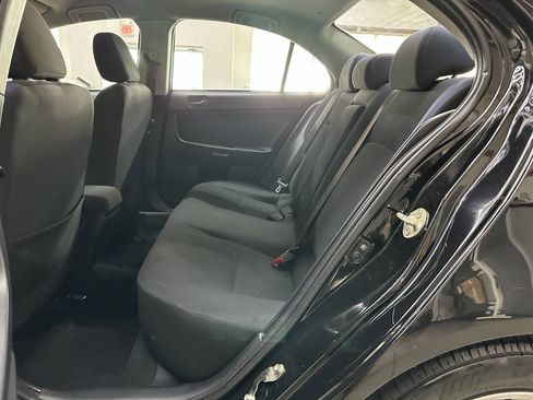 Used 2014 Mitsubishi Lancer SE image 13