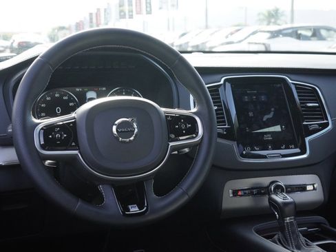 Used 2019 Volvo XC90 T6 R-Design w/ Advanced Package image 24