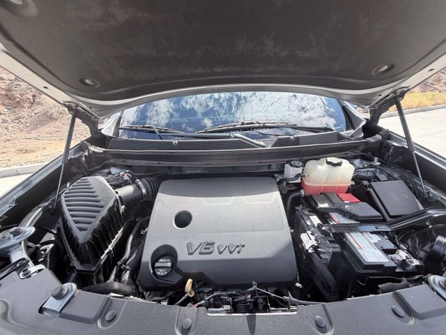 Used 2020 Chevrolet Traverse RS w/ LPO, Cargo Package FWD image 39