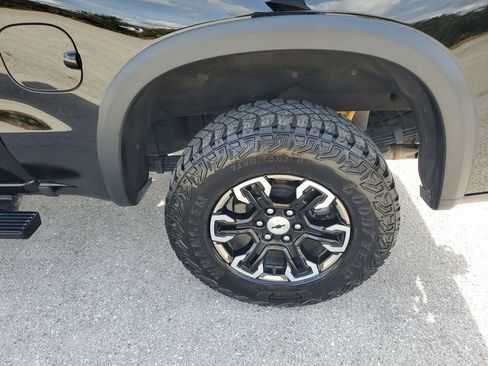 Used 2024 Chevrolet Silverado 1500 ZR2 w/ Technology Package image 20