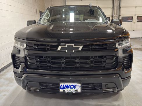 Used 2022 Chevrolet Silverado 1500 RST w/ Convenience Package II image 8