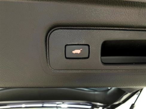 Used 2018 Acura RDX AWD w/ Advance Package image 24