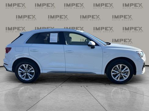 Used 2025 Audi Q3 2.0T Premium image 6
