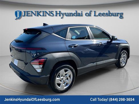 New 2026 Hyundai Kona SE image 5