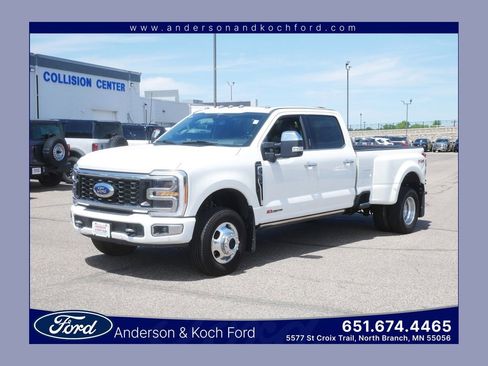 Used 2023 Ford F350 Platinum AWD/4WD image 1