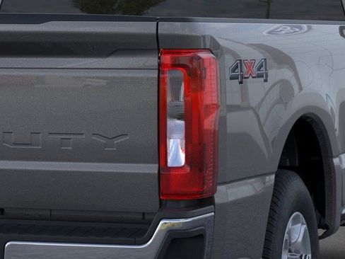 New 2026 Ford F350 XLT image 21