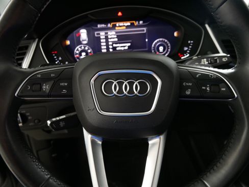 Used 2020 Audi Q5 2.0T Premium Plus w/ Premium Plus Package AWD/4WD image 25