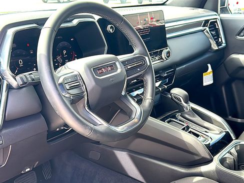 New 2026 GMC Canyon Elevation w/ Convenience Package RWD image 9