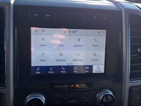 Used 2020 Ford F150 Lariat w/ Equipment Group 502A Luxury image 18