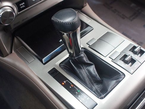 Used 2016 Lexus GX 460 w/ Navigation Package AWD/4WD image 12