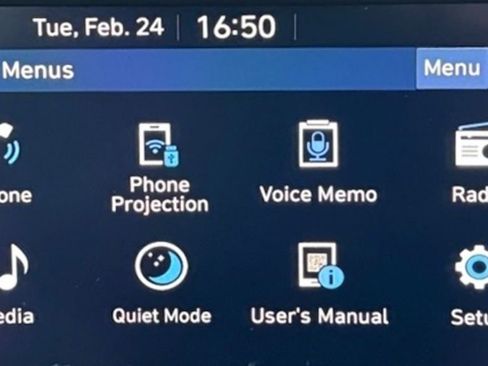 Used 2024 Hyundai Elantra SE image 24