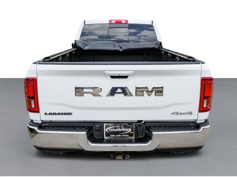 Used 2025 RAM 3500 Laramie AWD/4WD image 59