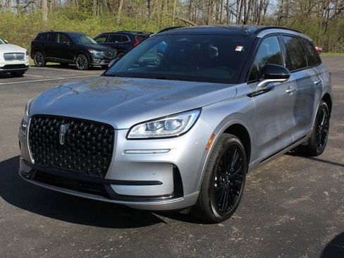 Certified 2023 Lincoln Corsair Reserve w/ Equipment Group 201A AWD/4WD image 9