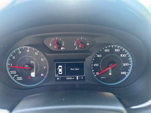 Used 2023 Chevrolet Malibu LT FWD image 18