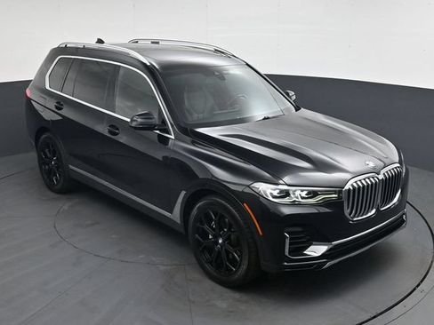 Used 2020 BMW X7 xDrive40i w/ Premium Package AWD/4WD image 24