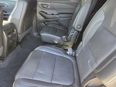 Used 2023 Chevrolet Traverse Premier w/ Redline Edition image 11