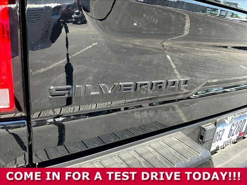 Used 2024 Chevrolet Silverado 2500 High Country w/ High Country Premium Package AWD/4WD image 22