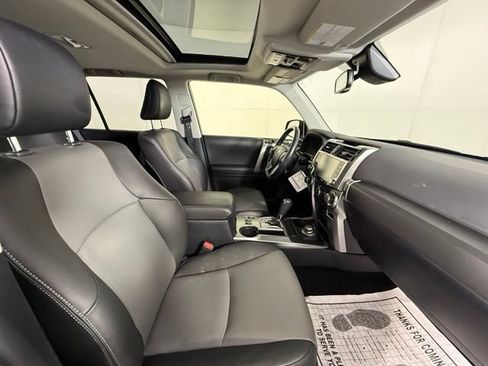 Used 2024 Toyota 4Runner SR5 Premium w/ Moonroof Package AWD/4WD image 35