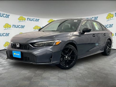 Used 2025 Honda Civic Sport image 3