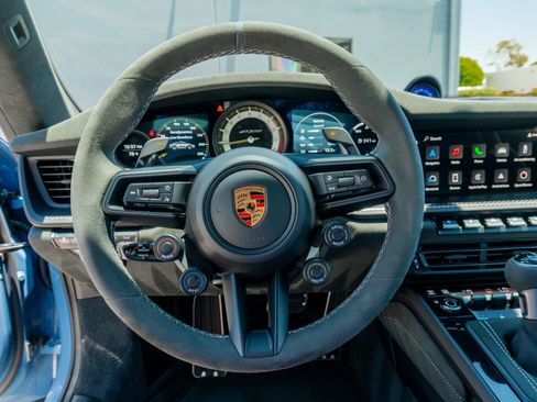 Used 2024 Porsche 911 GT3 RS RWD image 70
