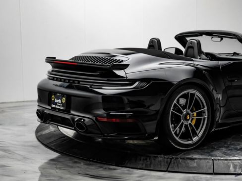 Used 2022 Porsche 911 Turbo S image 20