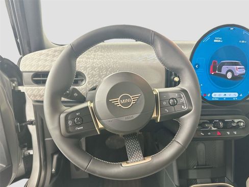 Certified 2025 MINI Cooper S FWD image 11