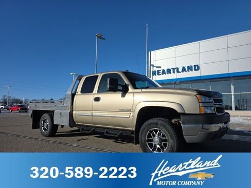 Used 2005 Chevrolet Silverado 2500 LS w/ Skid Plate Package image 1
