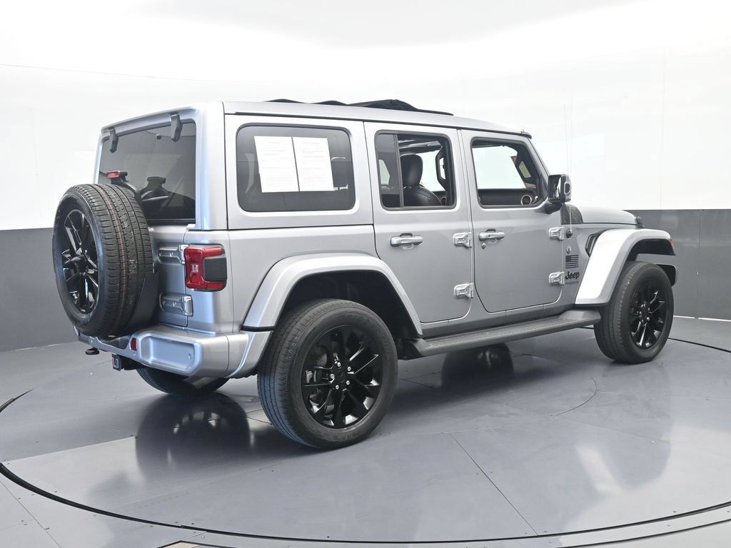 Used 2021 Jeep Wrangler Unlimited Sahara AWD/4WD image 6