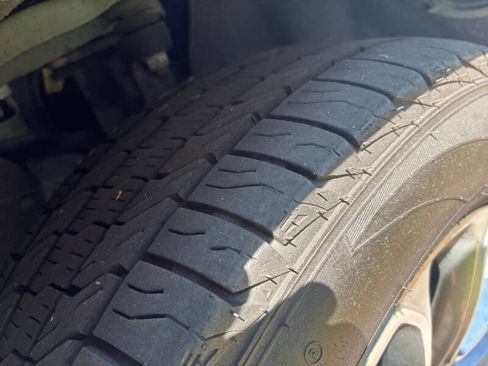 Used 2015 Jeep Grand Cherokee Limited image 19