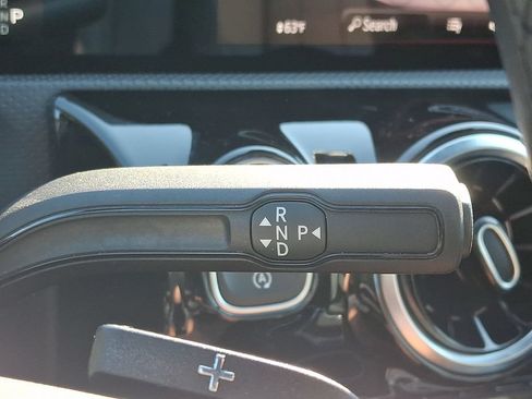 Used 2025 Mercedes-Benz CLA 250 4MATIC image 15