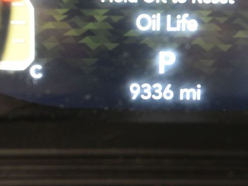 Used 2025 Jeep Gladiator Rubicon image 32