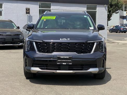 Used 2025 Kia Sorento S w/ Panoramic Sunroof Package FWD image 9