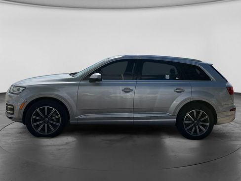 Used 2017 Audi Q7 3.0T Premium w/ Towing Package AWD/4WD image 6
