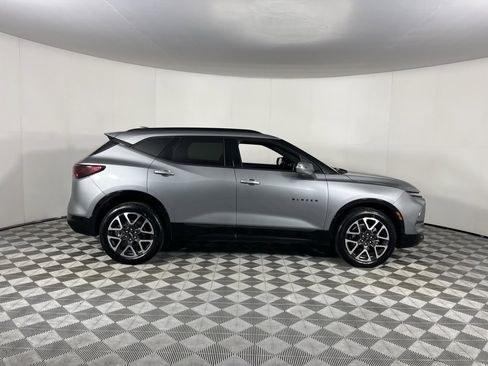 Used 2025 Chevrolet Blazer RS image 6