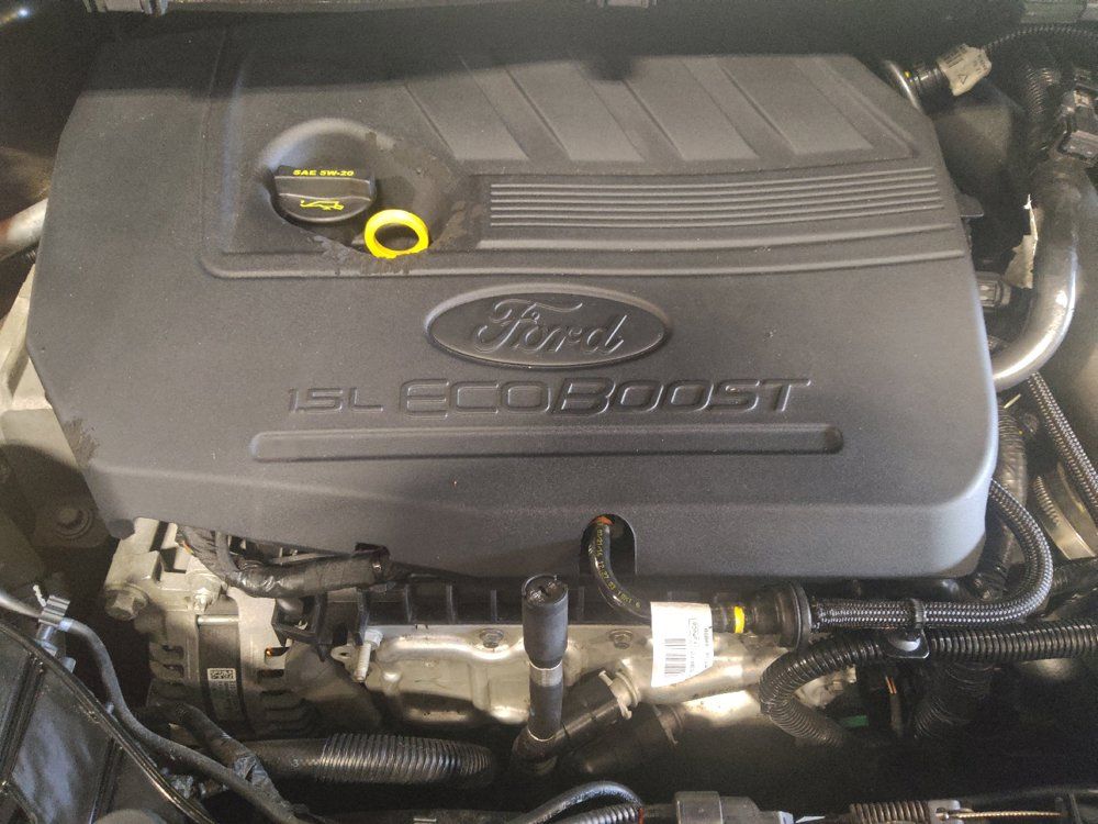 Used 2017 Ford Escape SE w/ Equipment Group 201A FWD image 30