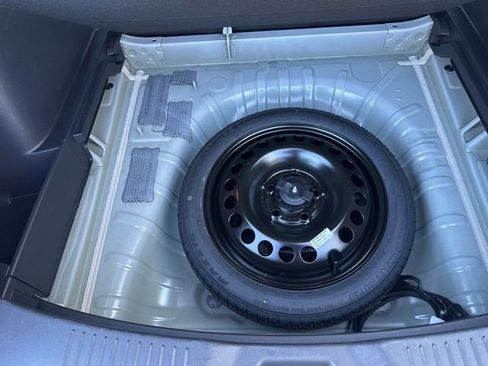 Used 2025 Buick Envista Avenir image 54