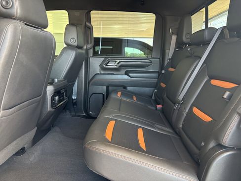 Certified 2024 GMC Sierra 2500 AT4 w/ AT4 Premium Plus Package AWD/4WD image 19