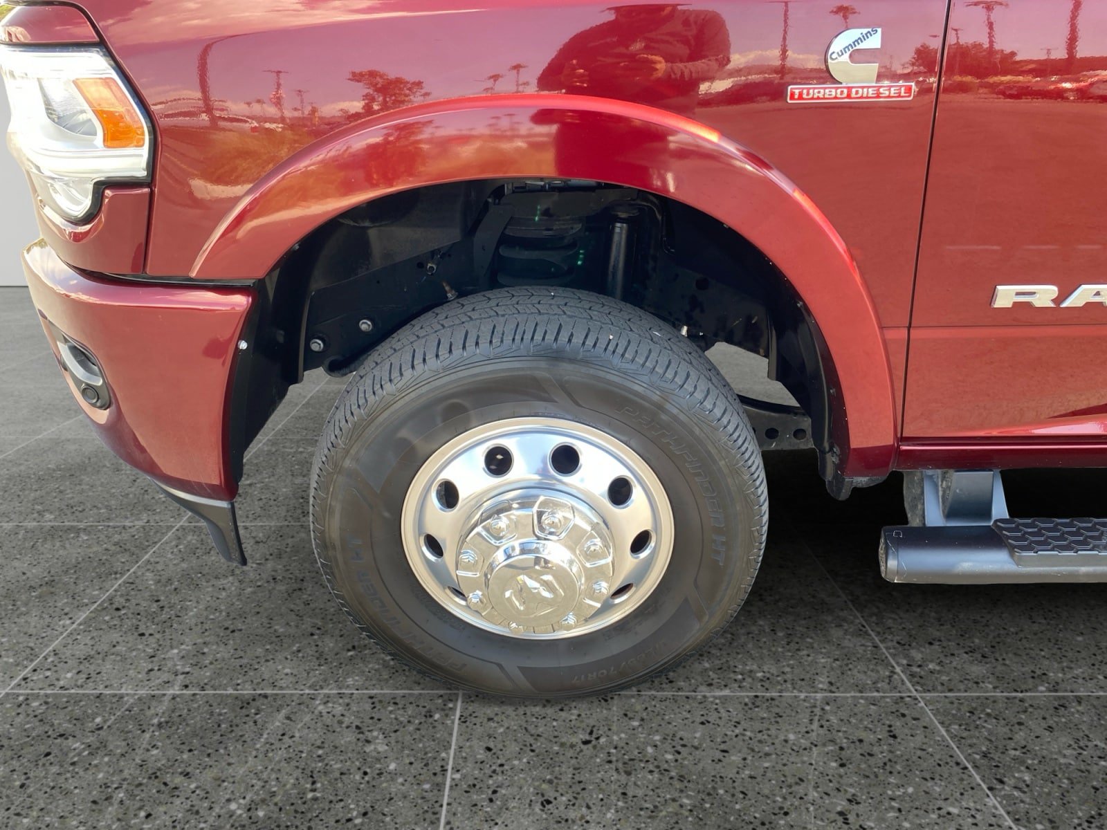Used 2019 RAM 3500 Laramie AWD/4WD image 14