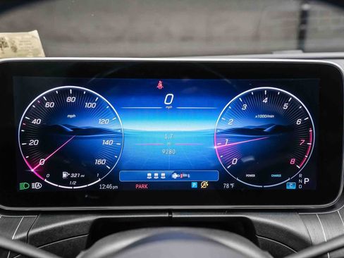 Certified 2025 Mercedes-Benz C 300 Sedan image 29
