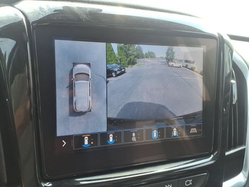 Used 2020 Chevrolet Traverse RS AWD/4WD image 22