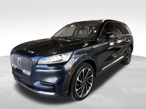 Used 2023 Lincoln Aviator Reserve w/ Equipment Group 201A image 3